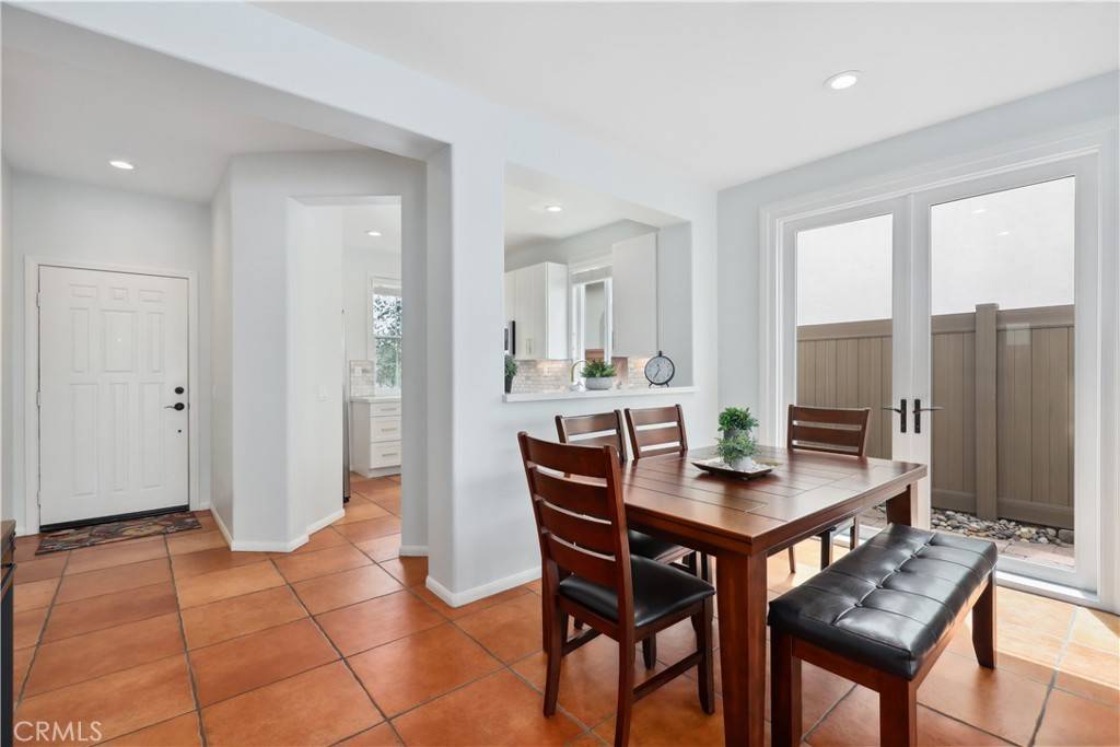 Carlsbad, CA 92011,7327 Seafarer PL