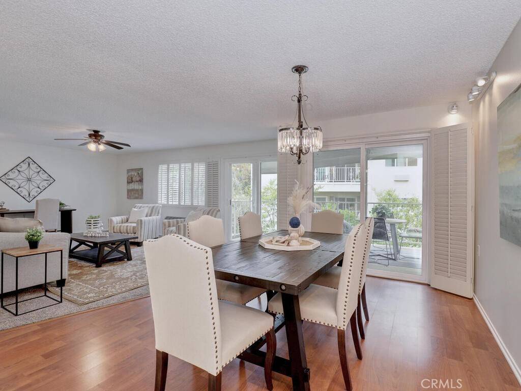 Laguna Woods, CA 92637,2390 Via Mariposa W #2E