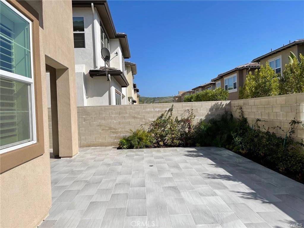 Irvine, CA 92618,127 Swift