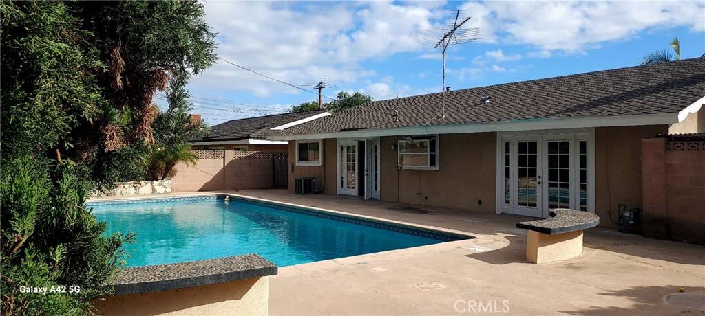 Tustin, CA 92780,1151 Mear LN