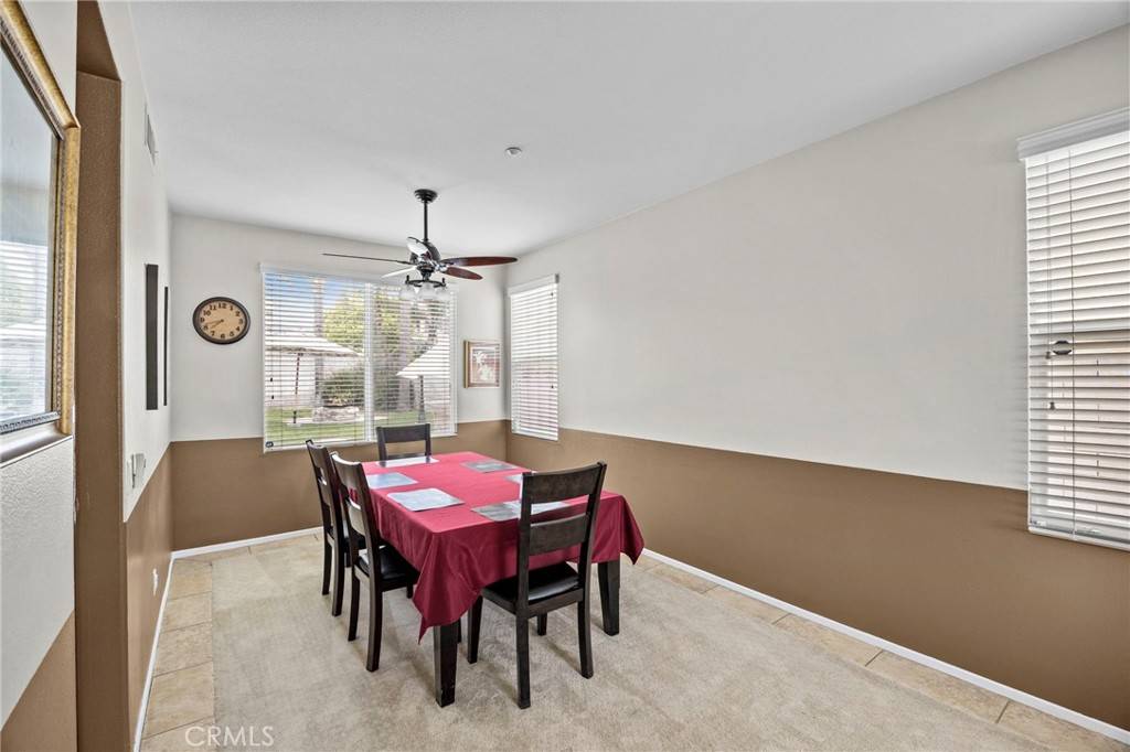 Fontana, CA 92336,15264 Rosewood Circle
