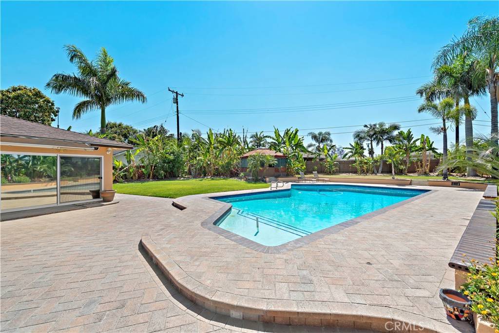 Fullerton, CA 92835,3801 Tunales DR