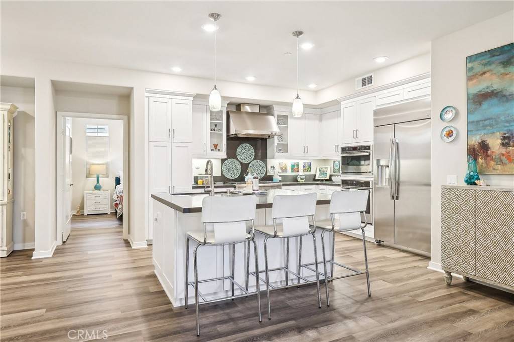 Irvine, CA 92618,253 Carlow