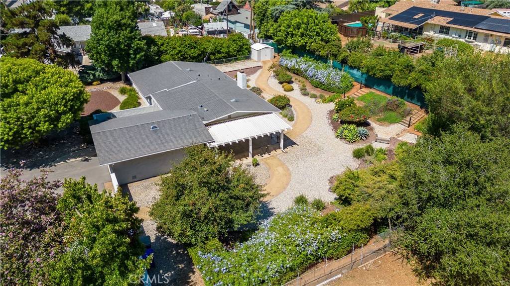 Vista, CA 92084,1365 Bonair RD