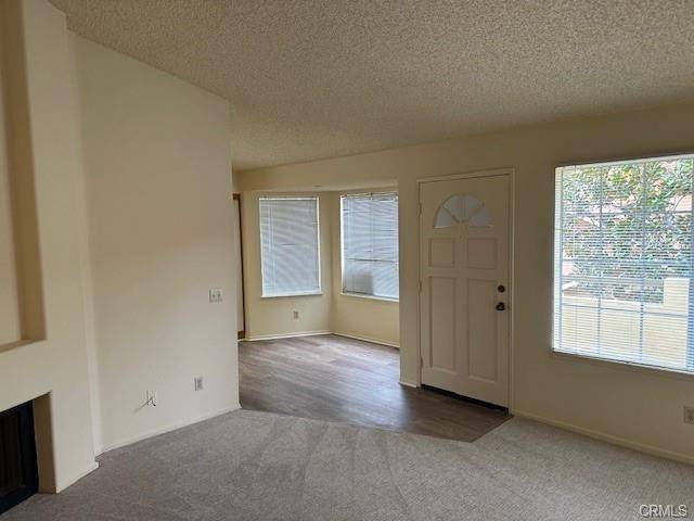 Irvine, CA 92614,162 Alicante Aisle