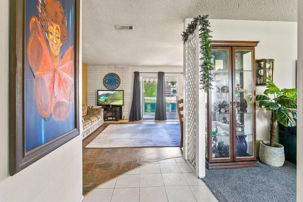 Riverside, CA 92508,18705 John F Kennedy DR #J