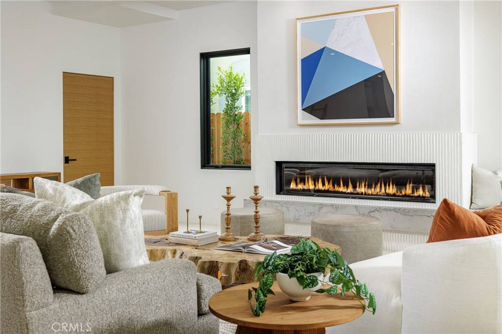 Costa Mesa, CA 92627,482 Costa Mesa ST