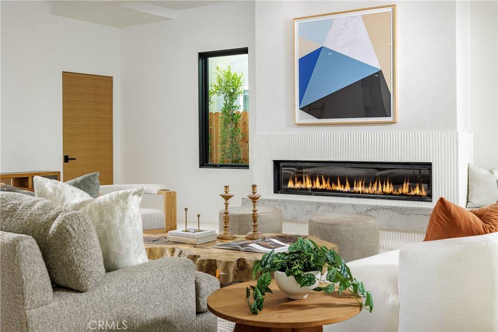 Costa Mesa, CA 92627,482 Costa Mesa ST