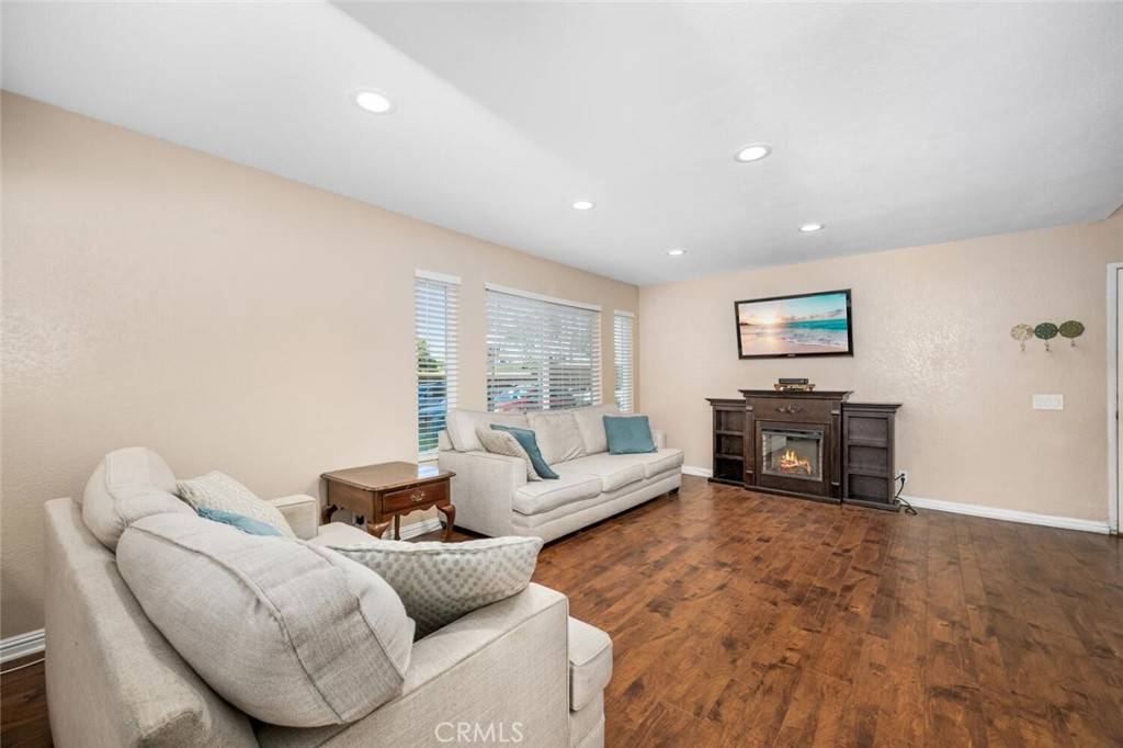 Lake Forest, CA 92630,25885 Trabuco RD #167