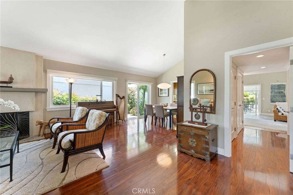 Irvine, CA 92603,6252 Sierra Palos RD