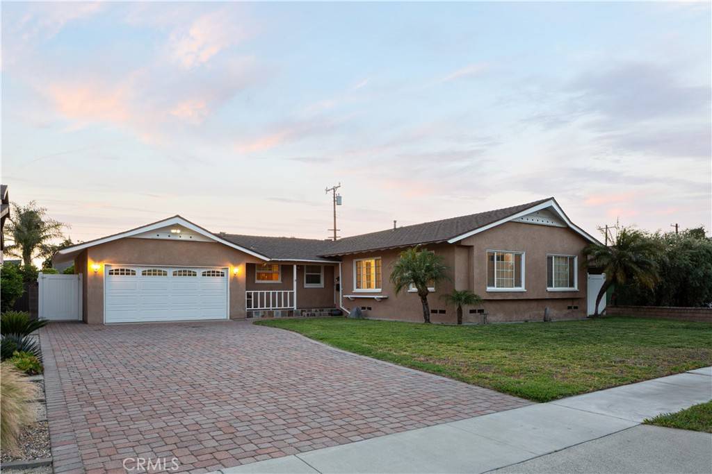 Anaheim, CA 92806,521 S Dustin Pl