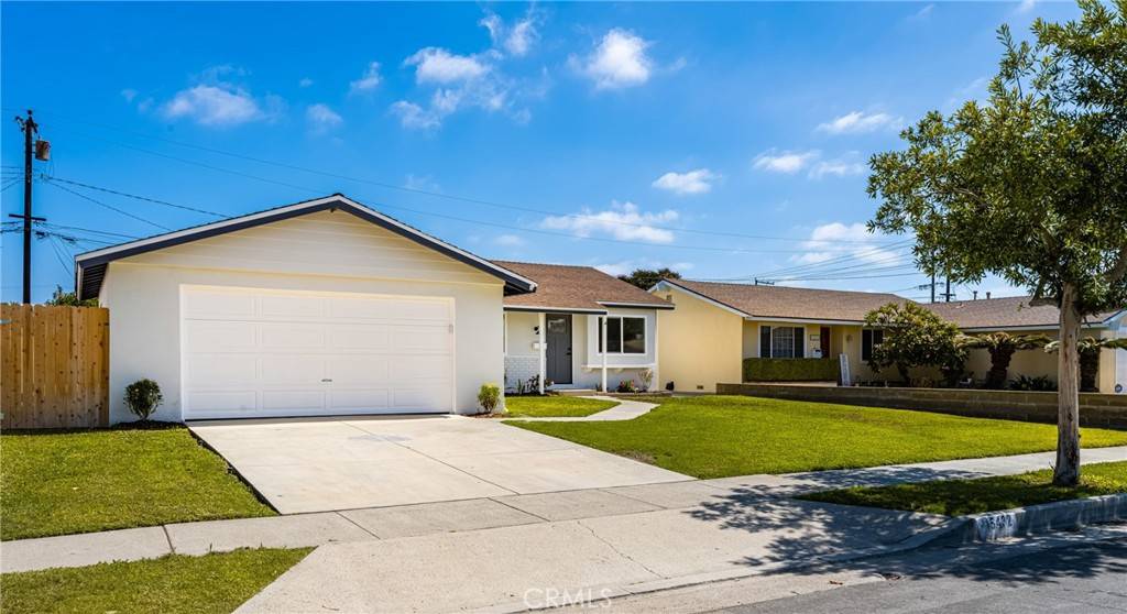 Huntington Beach, CA 92647,15432 Stanford LN