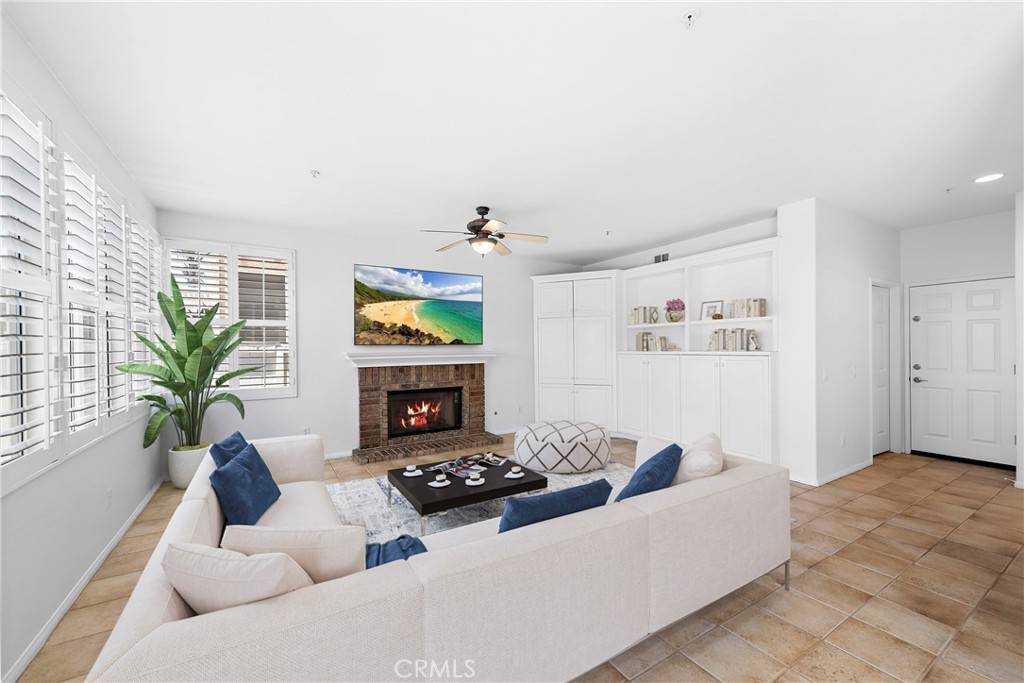 San Clemente, CA 92673,2400 Calle Aquamarina