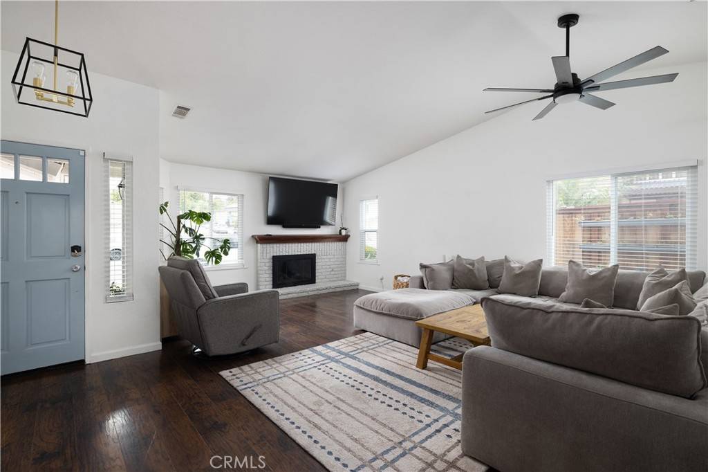 Rancho Santa Margarita, CA 92688,30 Via Latigo