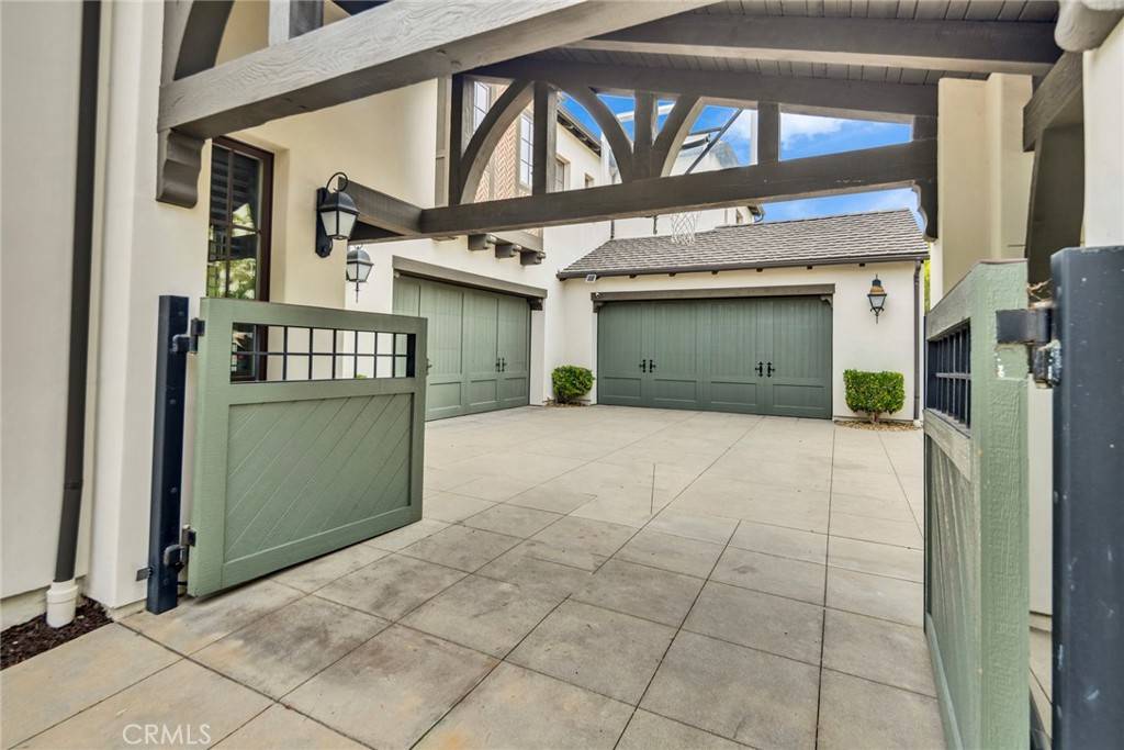 Ladera Ranch, CA 92694,67 Bell Pasture RD