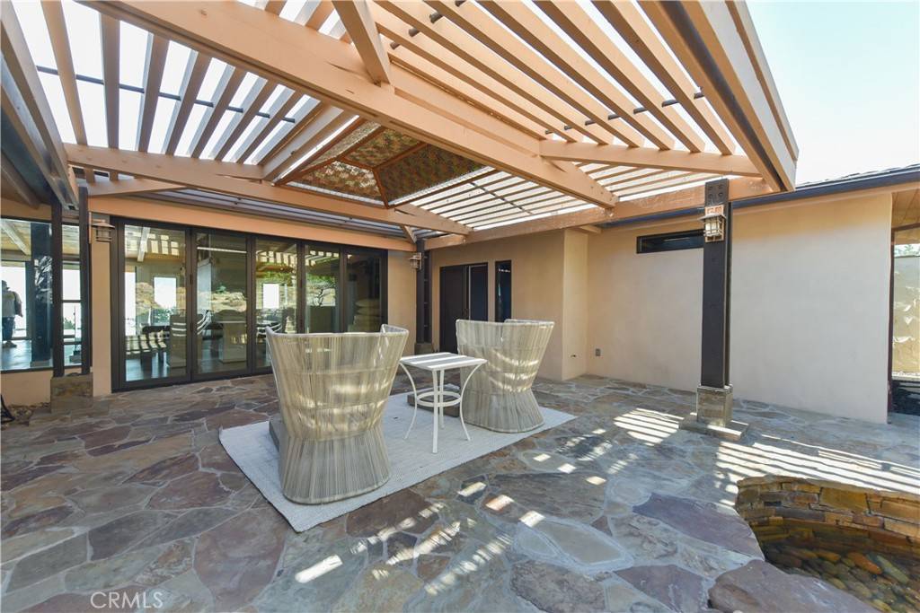 Laguna Beach, CA 92651,1220 Ensenada AVE