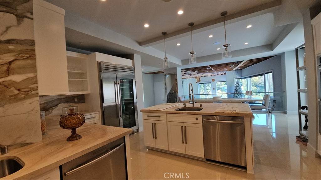 Laguna Beach, CA 92651,829 Diamond ST