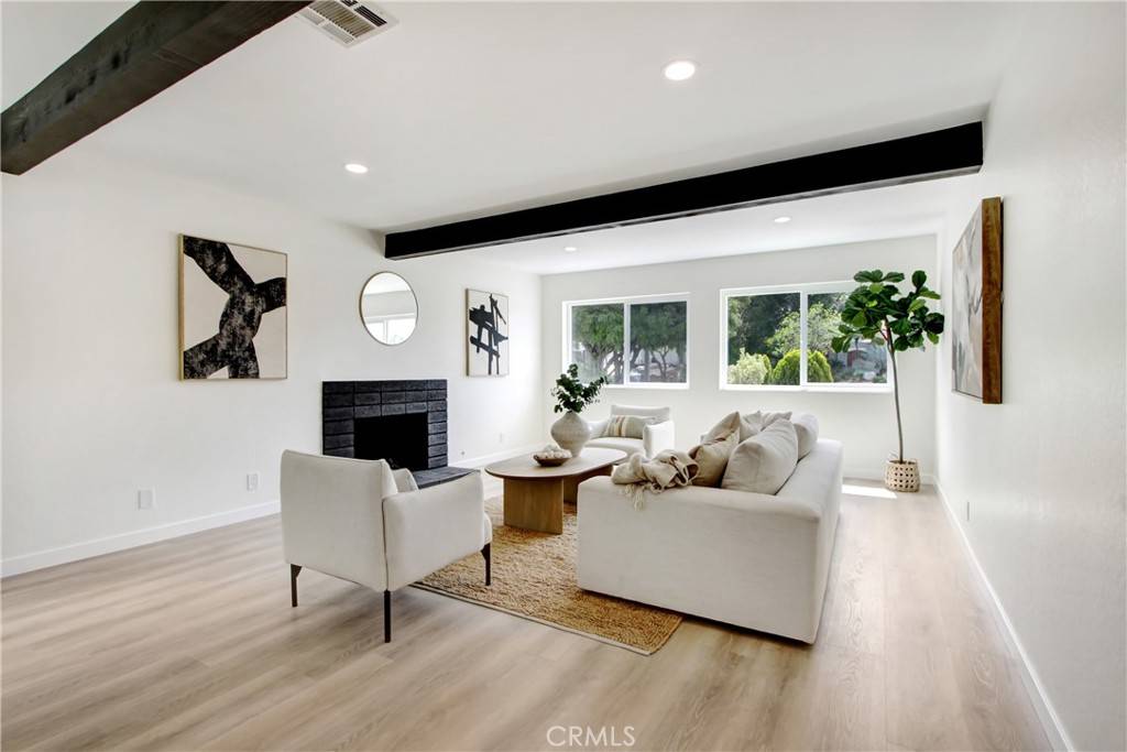 Claremont, CA 91711,2583 King WAY