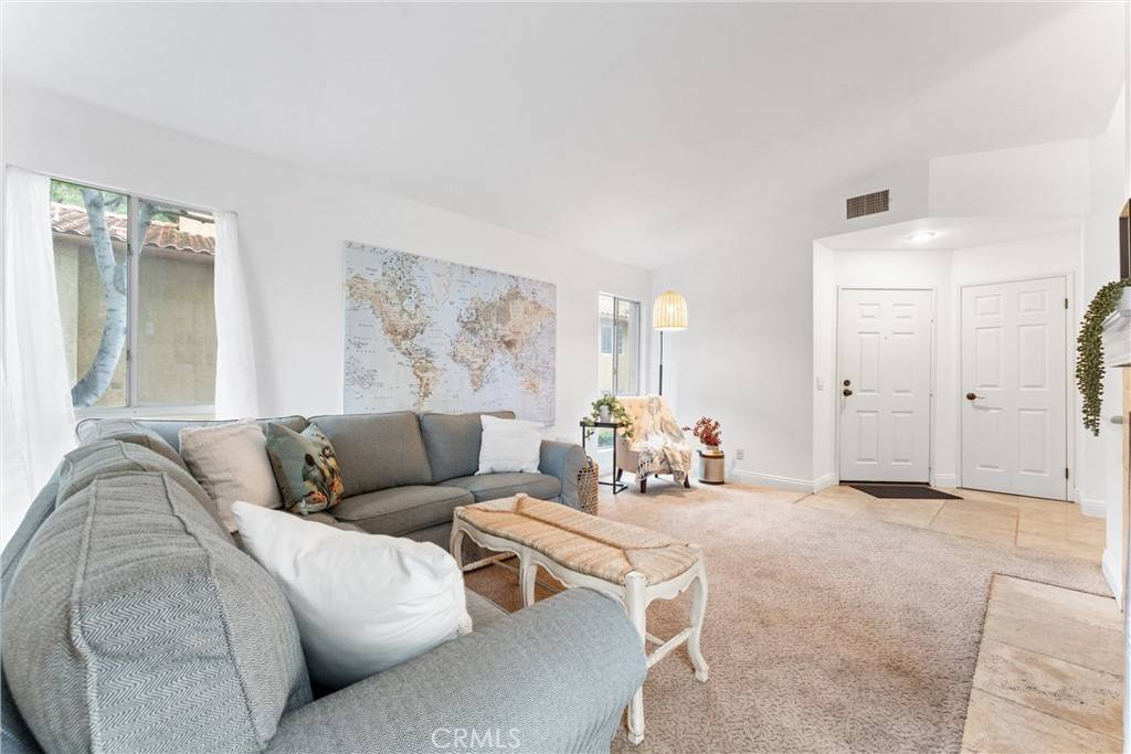 Yorba Linda, CA 92887,5470 Copper Canyon RD #2G