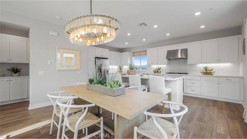 Valencia, CA 91355,26747 Laurel Mountain LOOP
