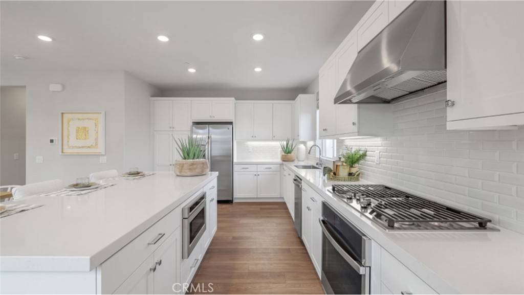 Valencia, CA 91355,26747 Laurel Mountain LOOP