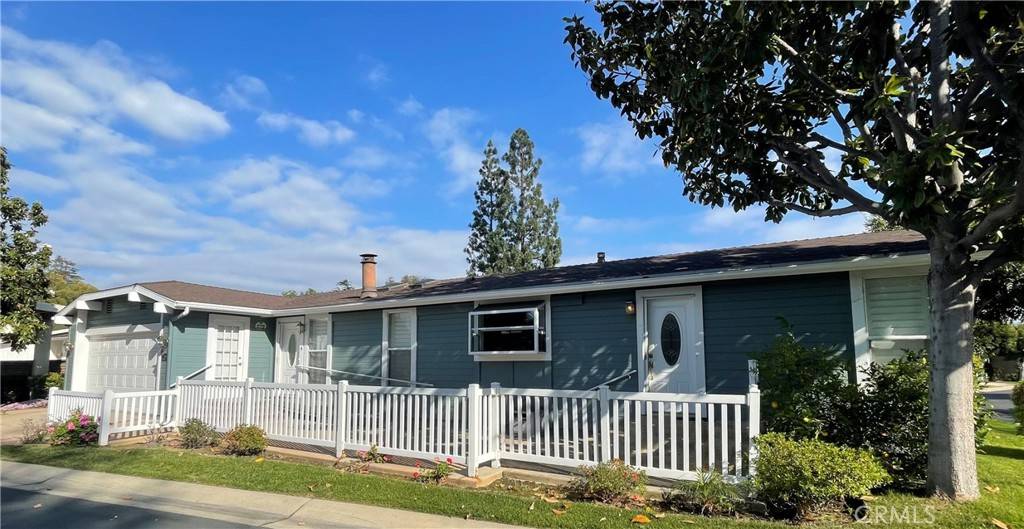 Santa Ana, CA 92705,2545 Shadow Lake #127