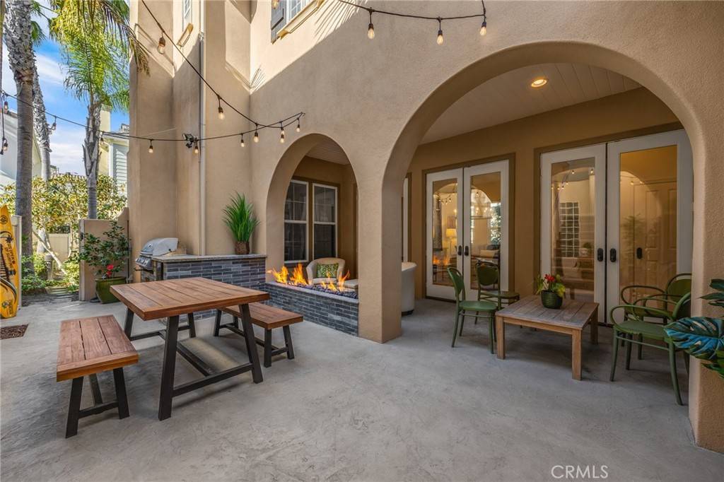 Huntington Beach, CA 92648,21247 Ronda CIR