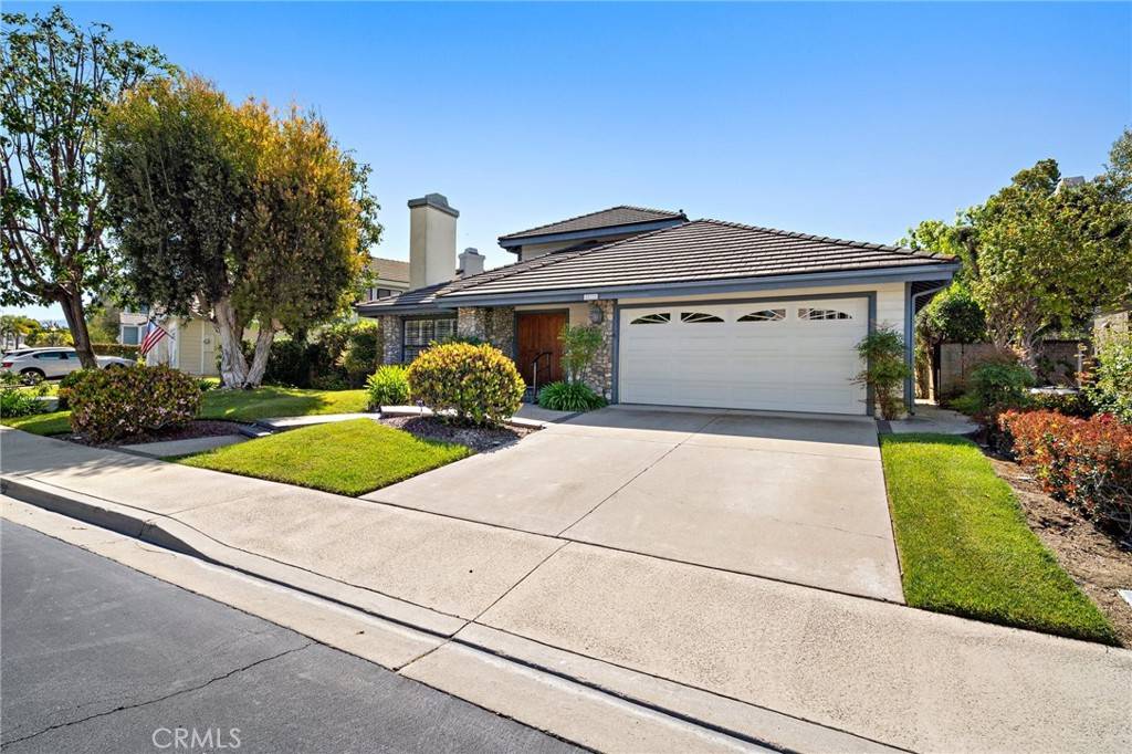 Mission Viejo, CA 92692,28772 Hedgerow