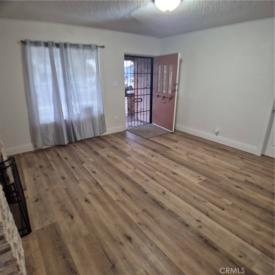 Compton, CA 90221,804 S Mayo AVE