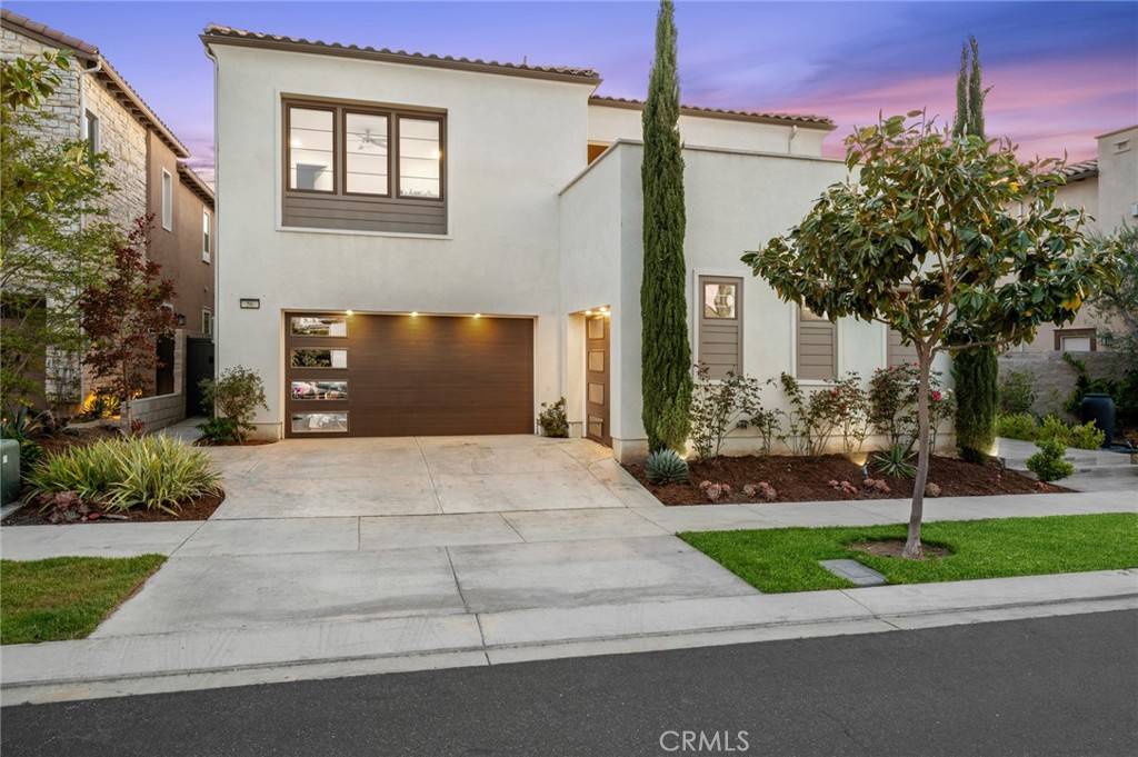 Irvine, CA 92618,56 Claudius CT