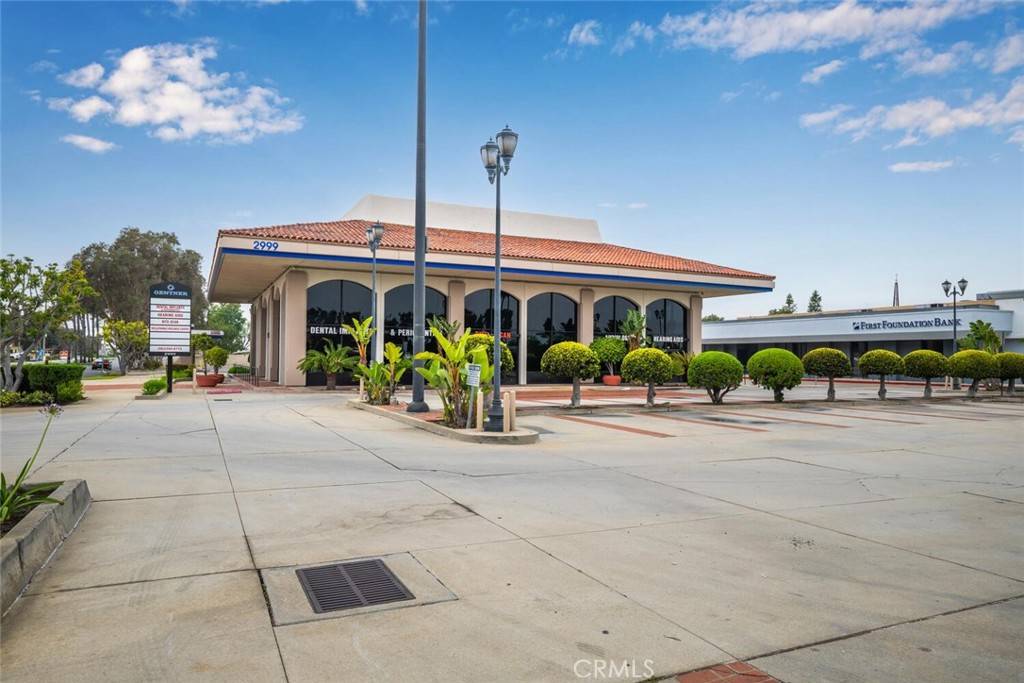 Seal Beach, CA 90740,2999 WESTMINSTER BLVD