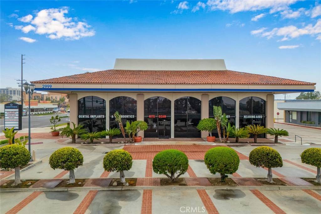 Seal Beach, CA 90740,2999 WESTMINSTER BLVD