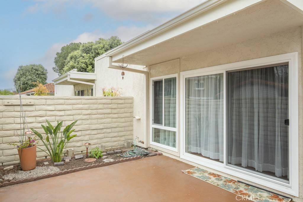 Laguna Woods, CA 92637,2173 Via Mariposa East #T