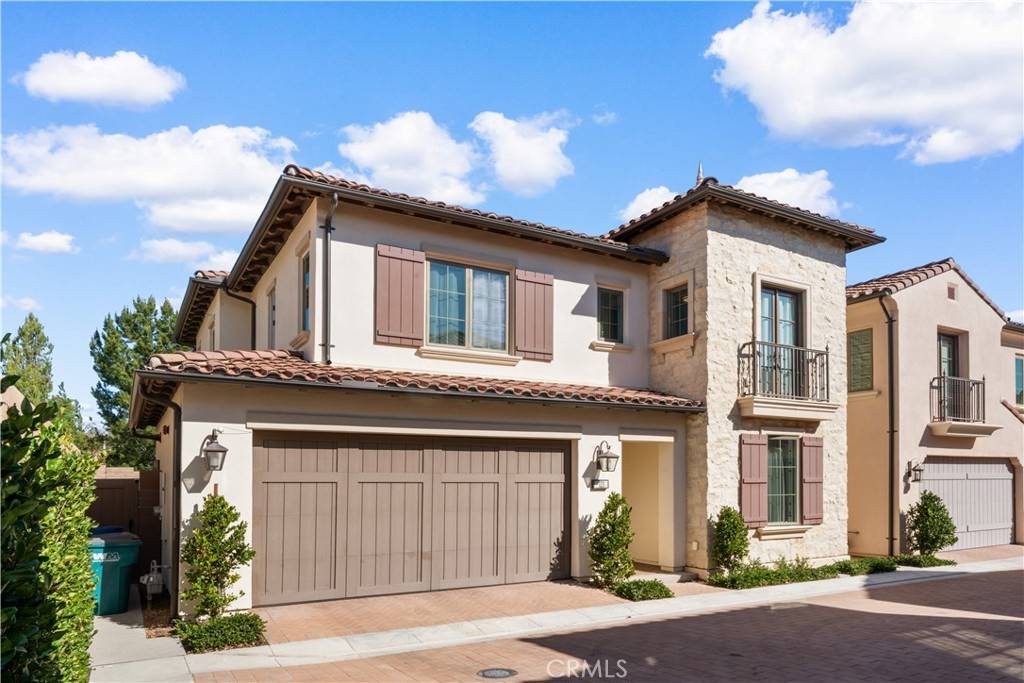 Irvine, CA 92602,121 Toretta