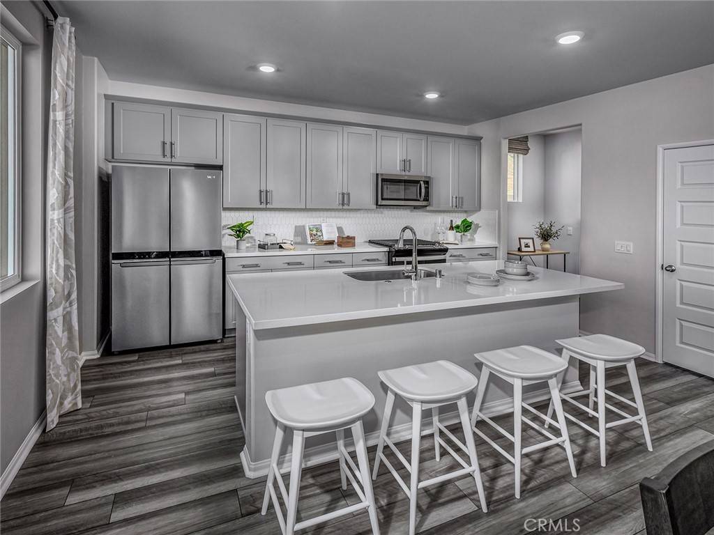 Redlands, CA 92374,2046 Mandarin LN