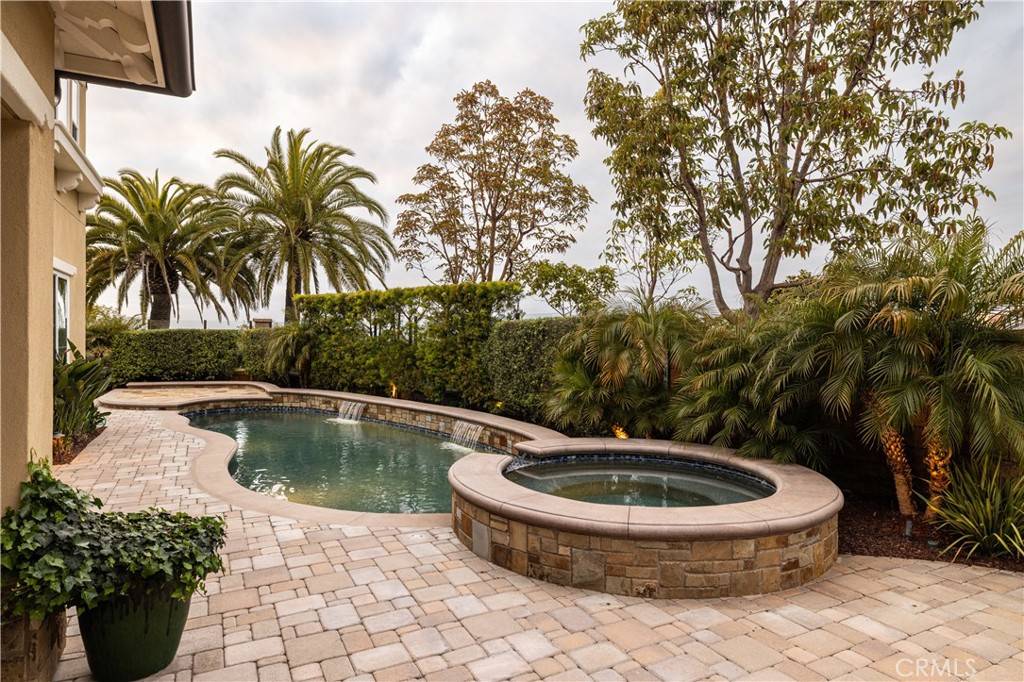 Huntington Beach, CA 92649,4461 Oceanridge DR
