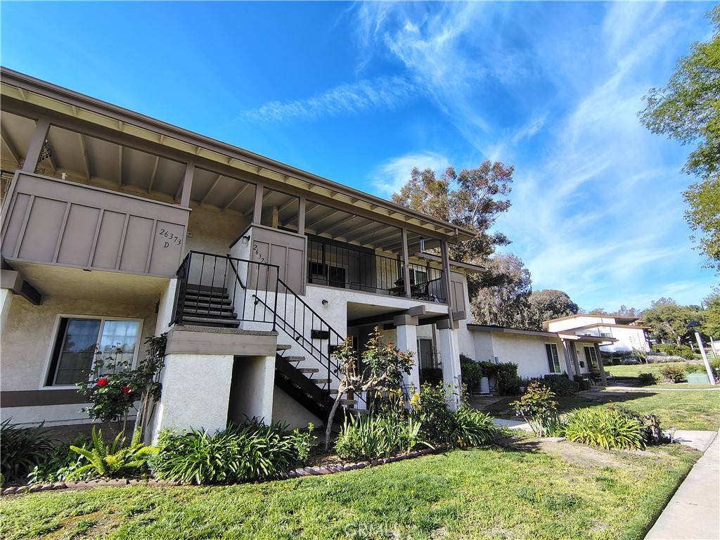 Newhall, CA 91321,26373 Oak Highland DR #E