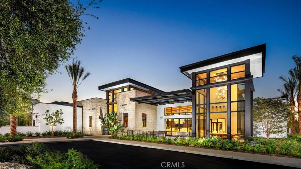 Montebello, CA 90640,38 Remy LN