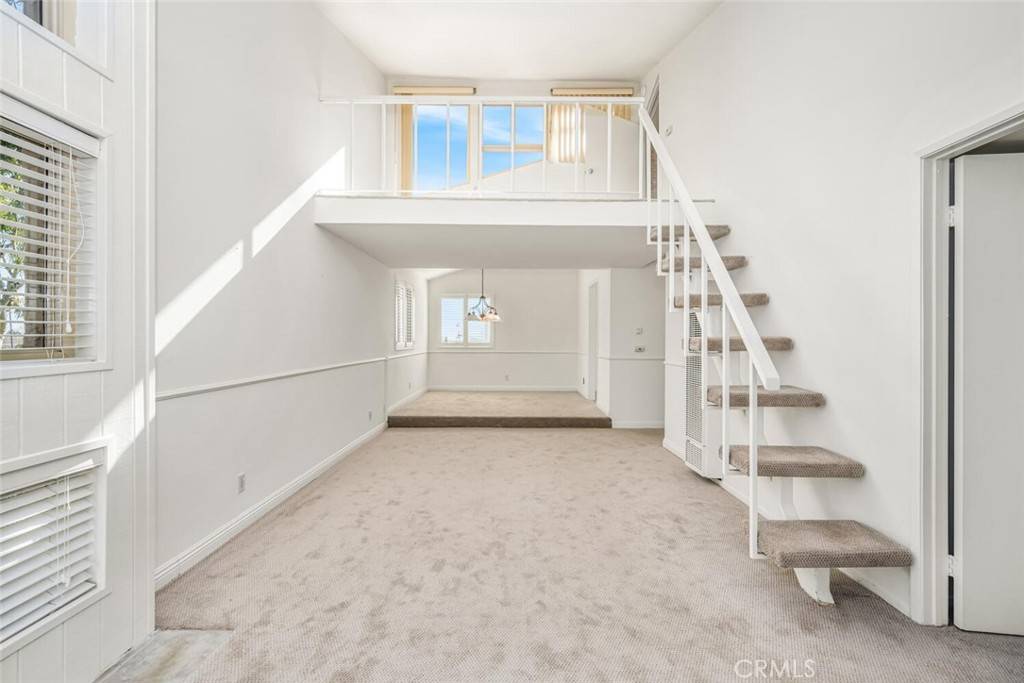 Huntington Beach, CA 92649,17166 Bluewater LN #167