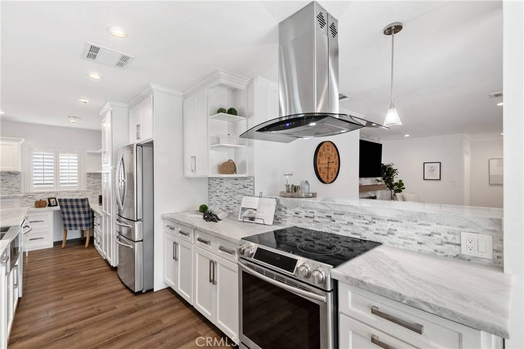 Downey, CA 90240,9805 Stamps AVE