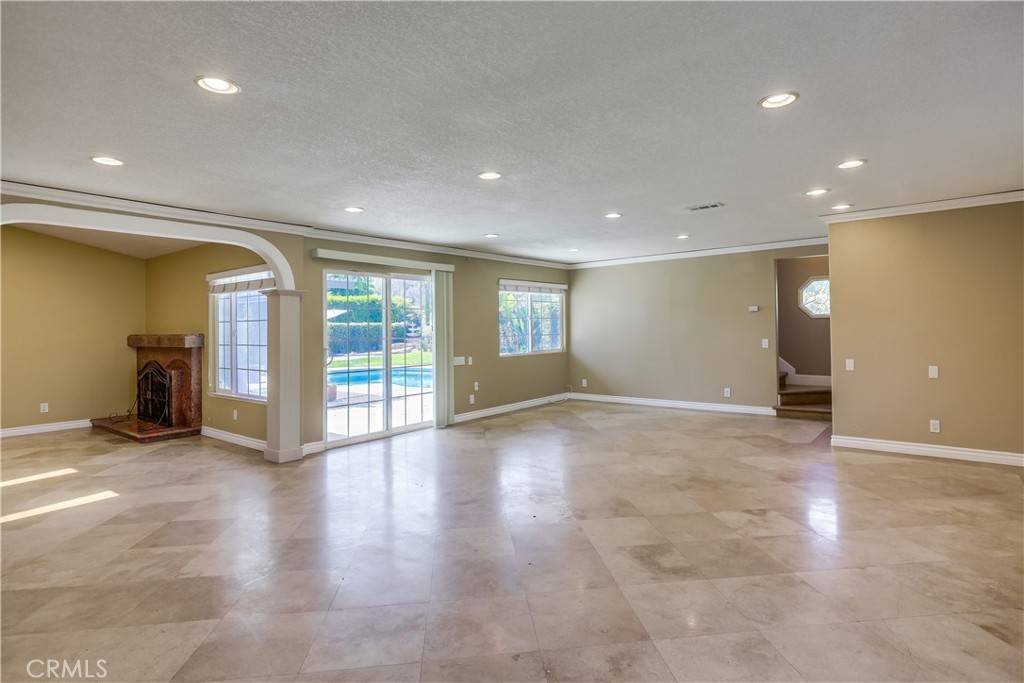 Mission Viejo, CA 92692,27635 Durazno