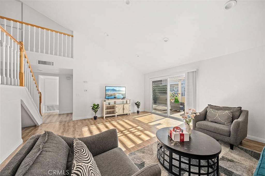 Irvine, CA 92604,42 Wetstone #42