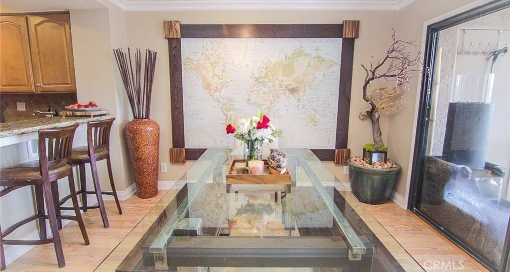Newport Beach, CA 92663,220 Nice LN #208