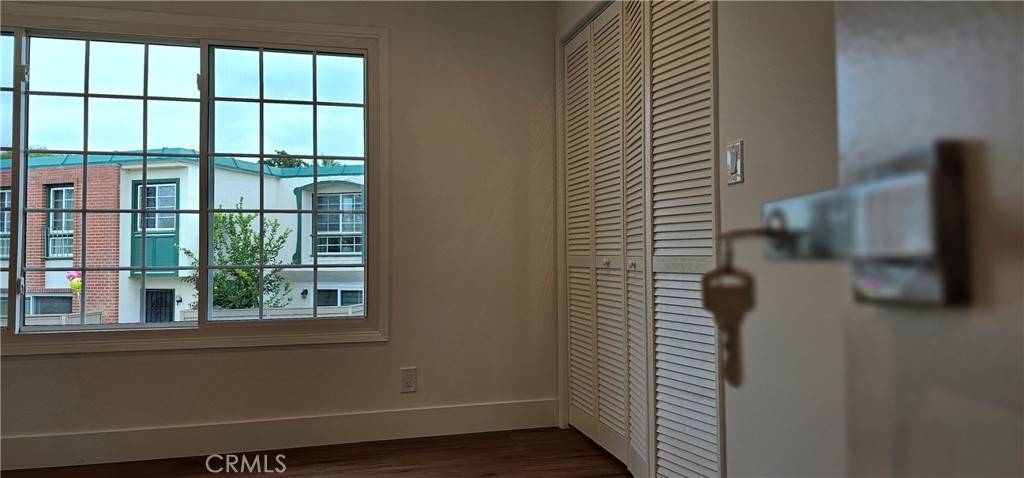 Buena Park, CA 90621,8238 Henderson GN