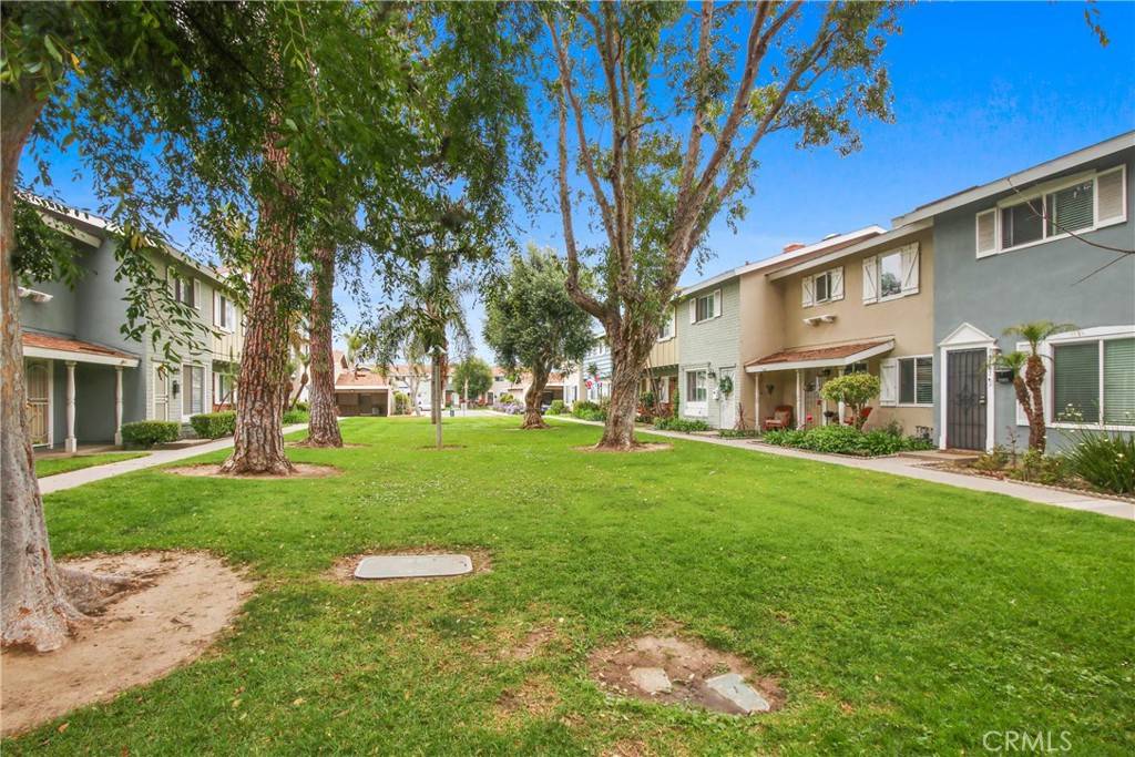 Huntington Beach, CA 92646,9867 Cornwall DR