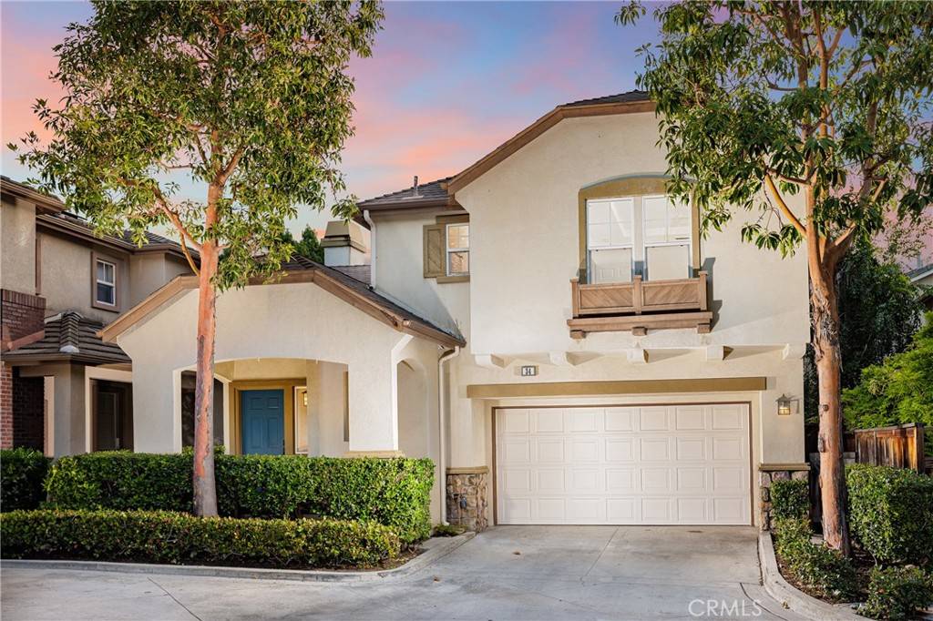 Ladera Ranch, CA 92694,34 Iron Horse