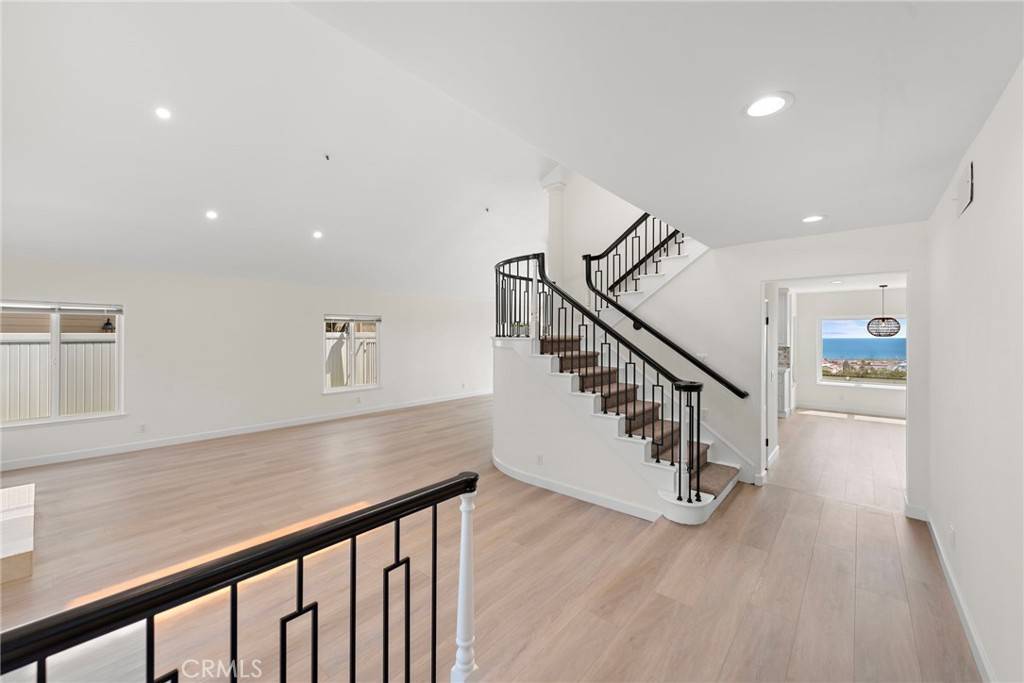 San Clemente, CA 92673,2105 Via Gavilan