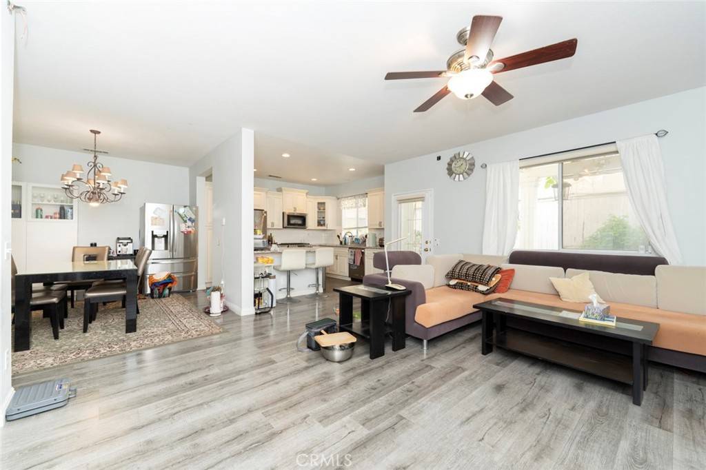 Irvine, CA 92606,23 Minnesota