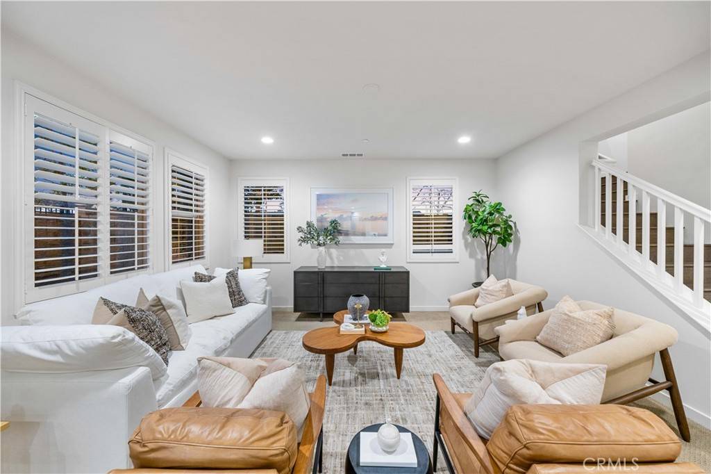 Yorba Linda, CA 92886,16997 Copperleaf CT
