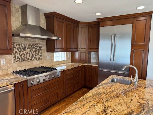 Huntington Beach, CA 92648,1025 12th ST